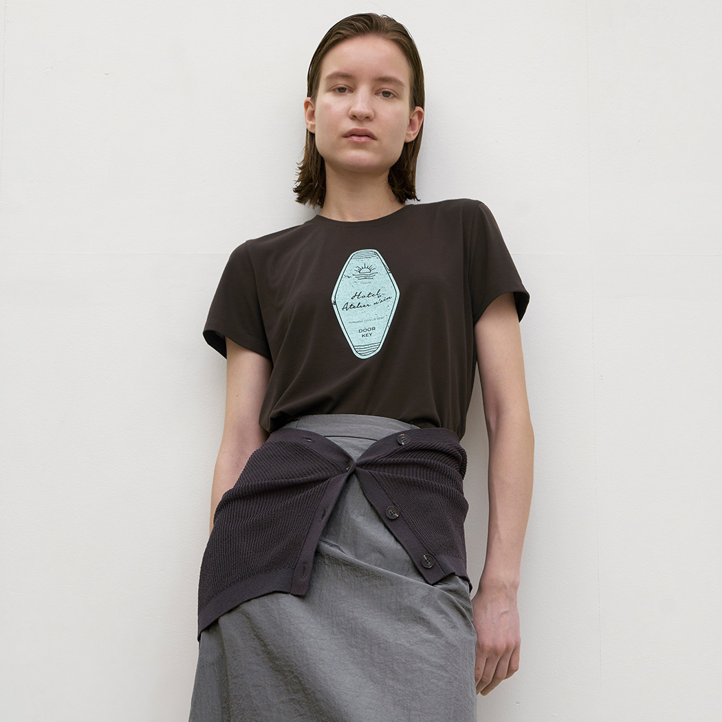 （T-6799）HOTEL ATELIER COLOR TEE