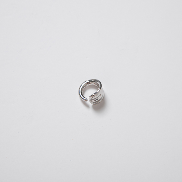 （E-1550）ラフカーブイヤーカフ