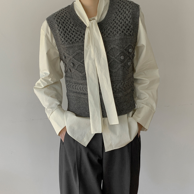 (VT-1084)ケーブルクロップニットベスト