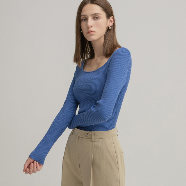 (T-6585)スリムスクエアネックゴルジニット