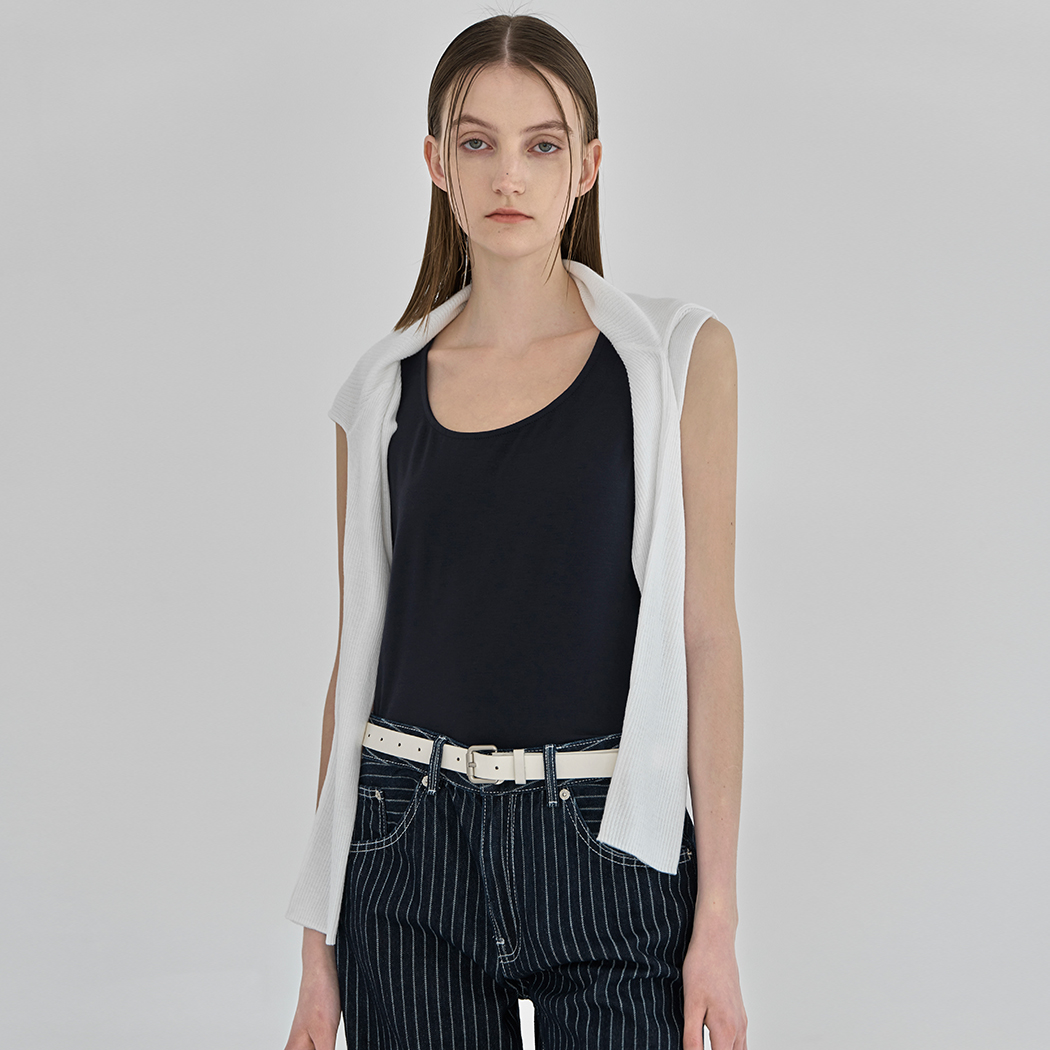 （ZT-6666）MINIMAL SLIM SLEEVELESS TEE