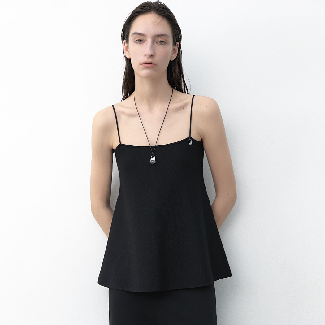 （T-7030）ANNA FLARE SET-UP SLEEVELESS KNIT