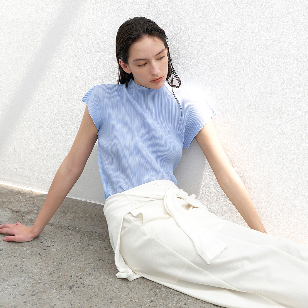 （BL-4339）PLEATS MOCK NECK SLEEVE TOP
