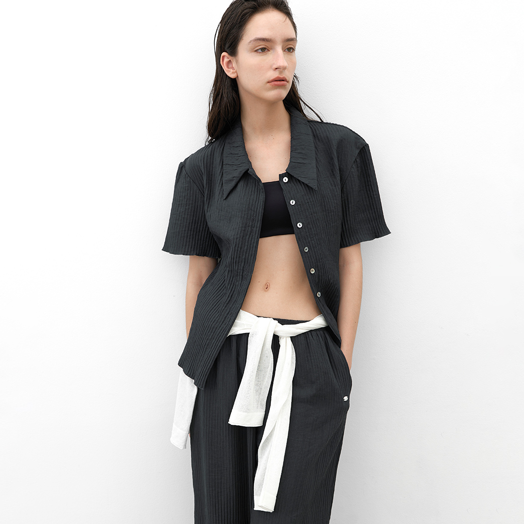 （BL-4312）LIT PLEATS SHIRT BLOUSE