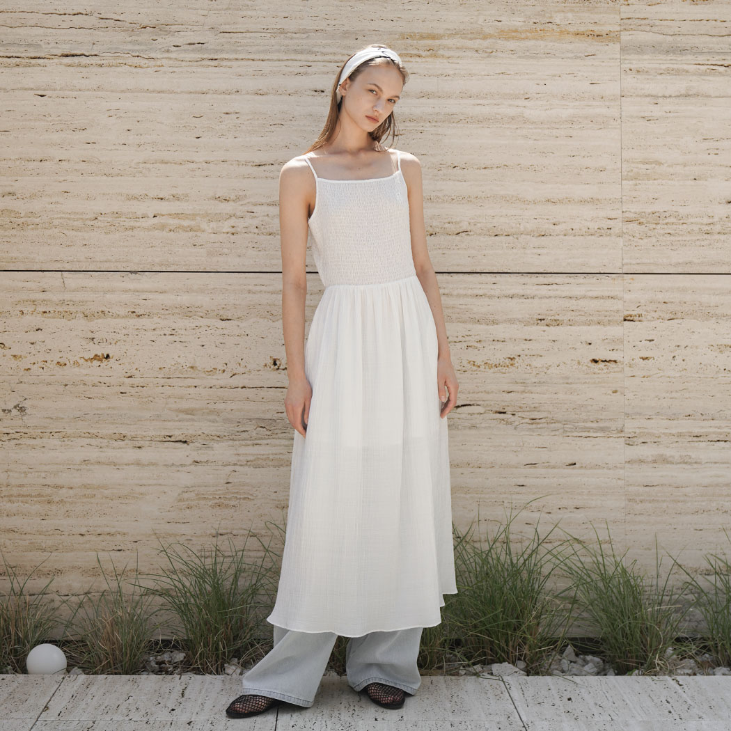 （OP-6275）SMOCKING SLEEVELESS ONE PIECE