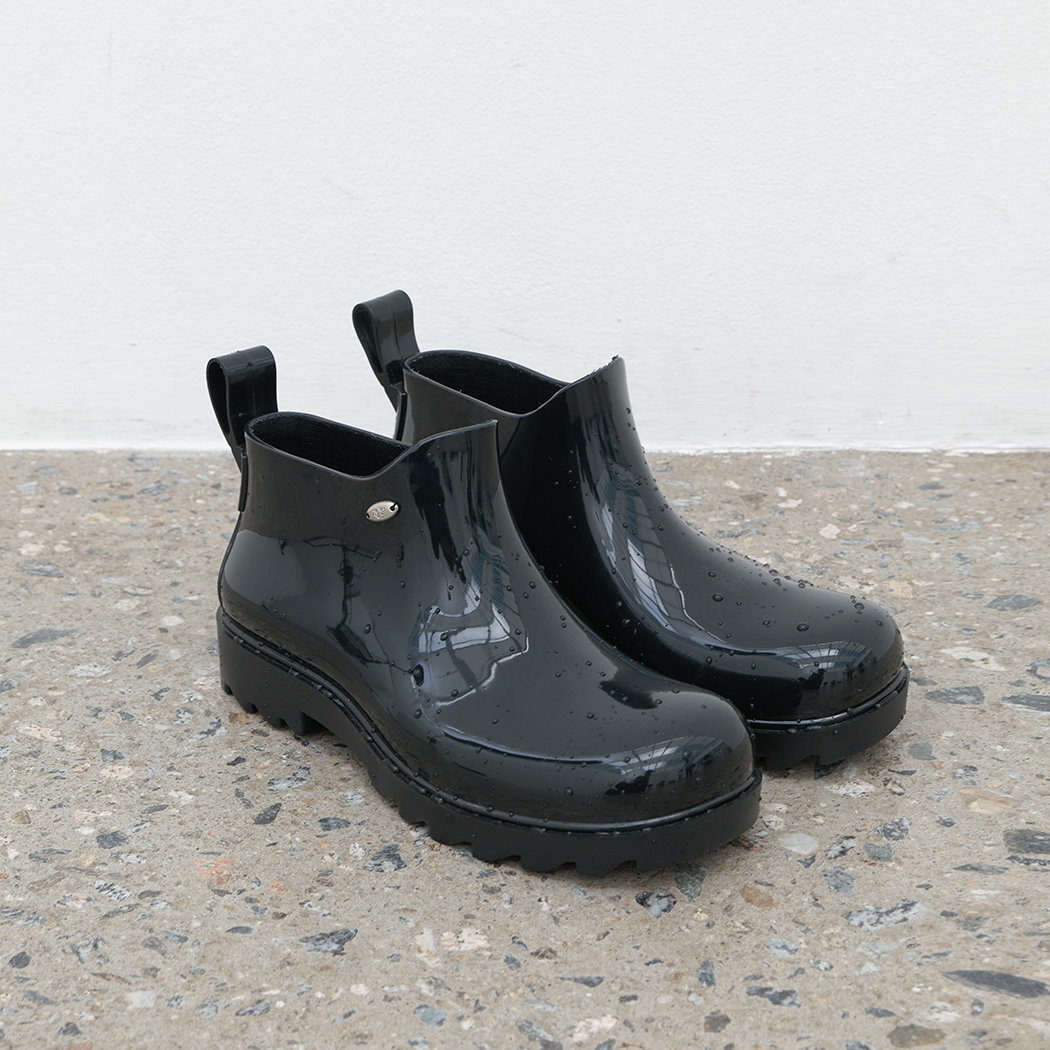 （SH-3463）GLOSSY SHORT RAIN BOOTS