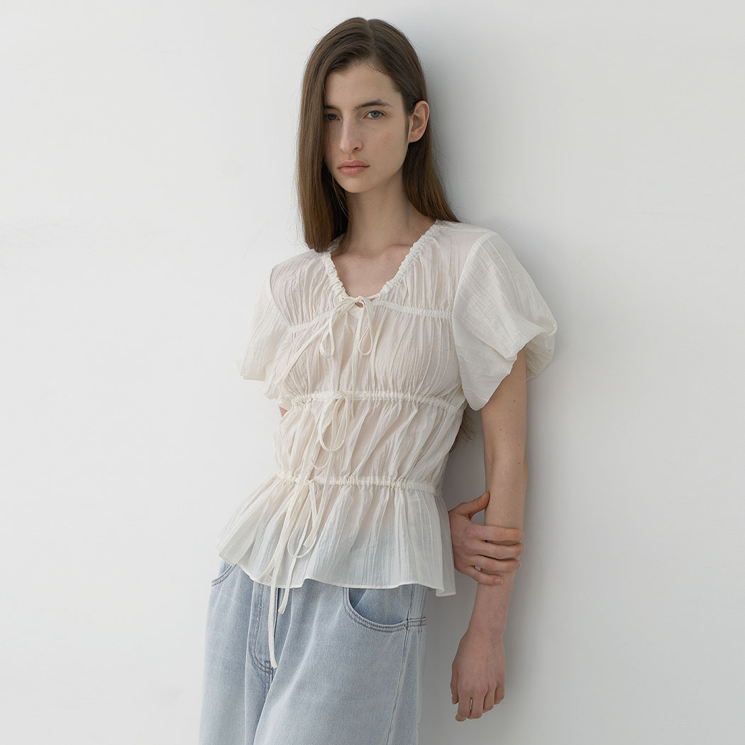 （BL-4318）SHIRRING 3-RIBBON PUFF BLOUSE