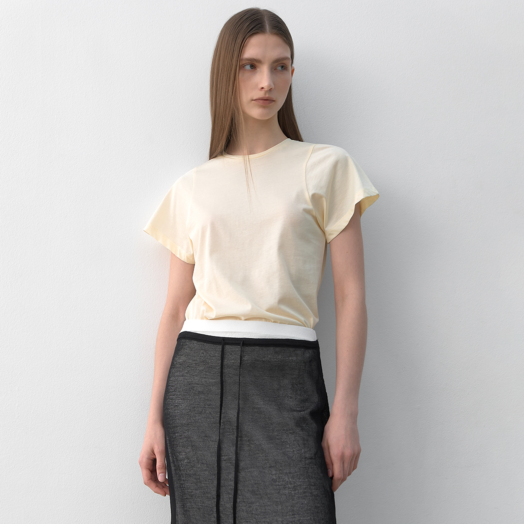 （T-7028）ESSENTIAL LE SLIM TEE