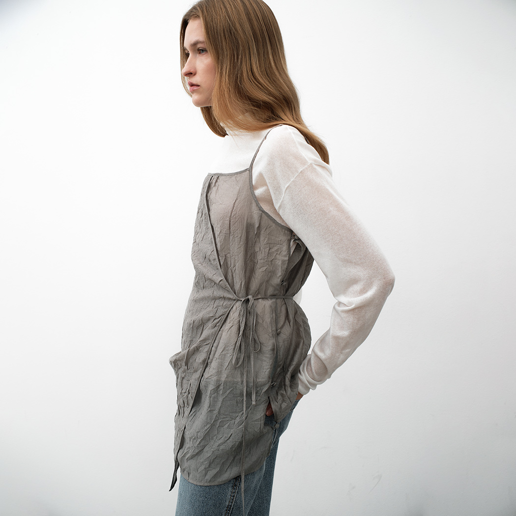 （BL-4362）WRAP LAYERED SLEEVELESS BLOUSE