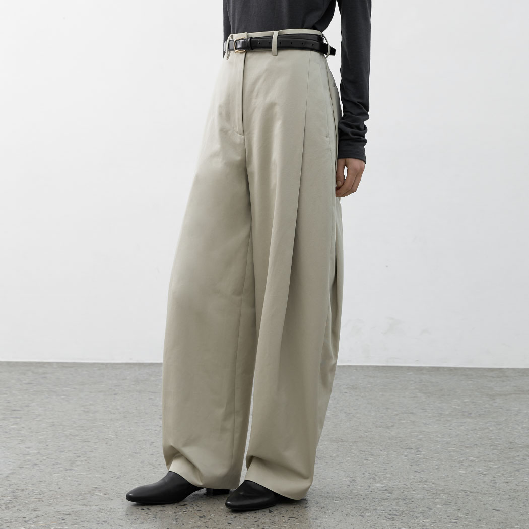 （PT-5708）CHINO VOLUME CURVED TUCK PANTS