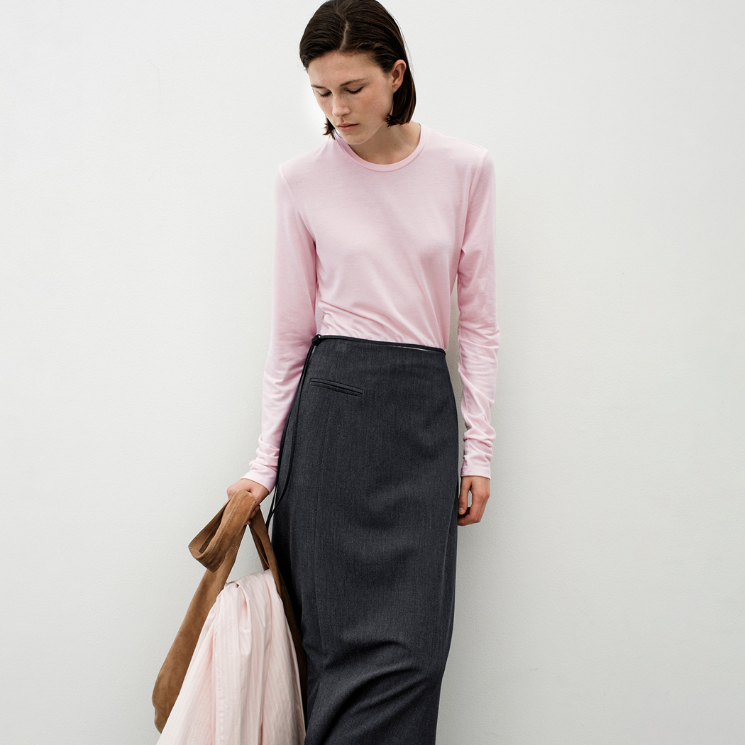（T-7090）ESSENTIAL ROUND NECK SLIM TEE