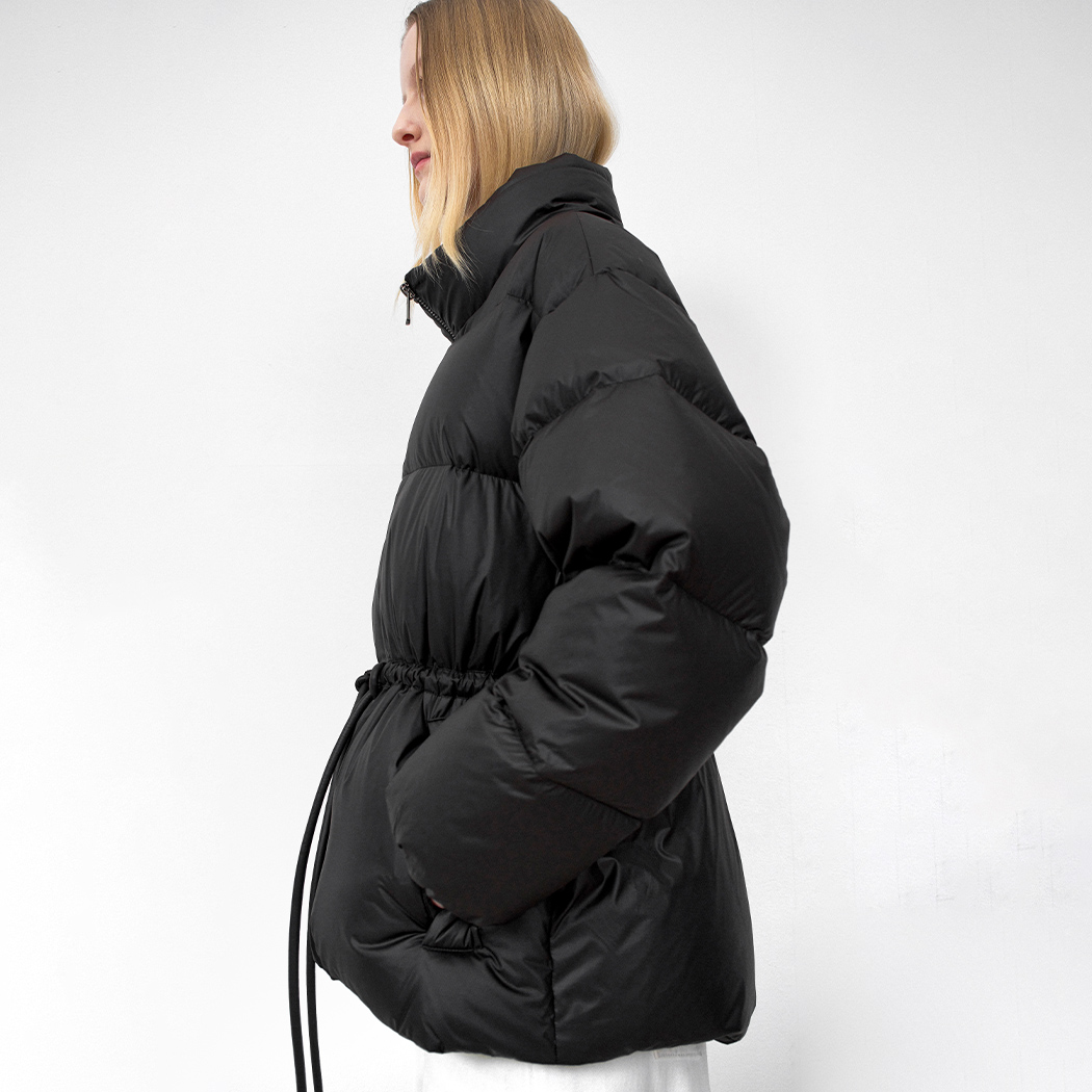（JP-577）HIGH NECK STRING DOWN JUMPER