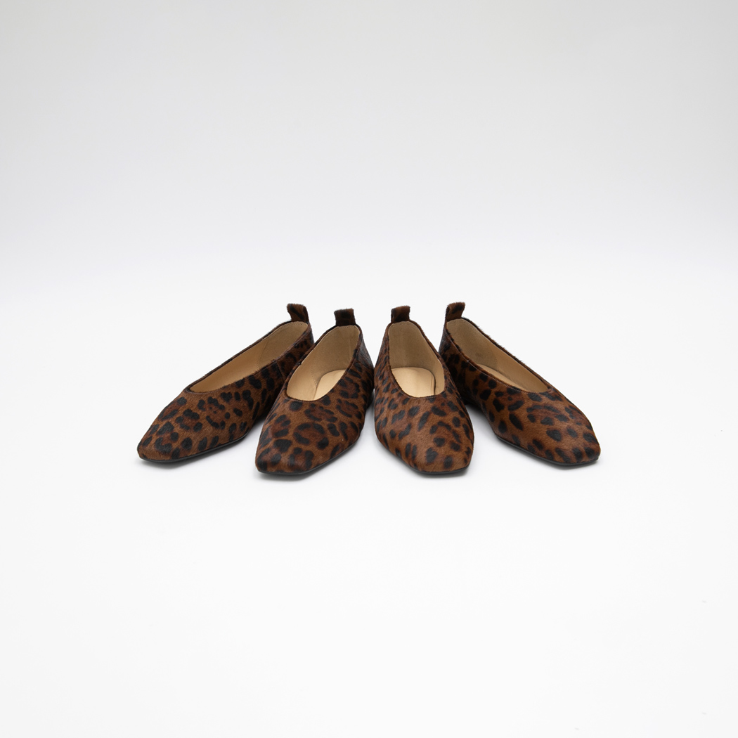 （SH-3470）CALF HAIR SQUARE TOE FLAT