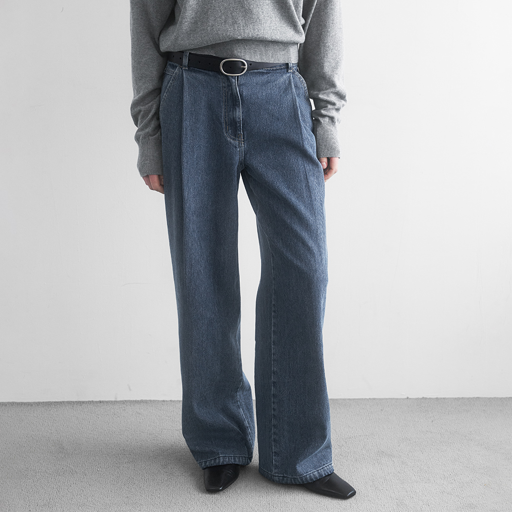 （PT-5739）TEXTURED TUCK DENIM PANTS
