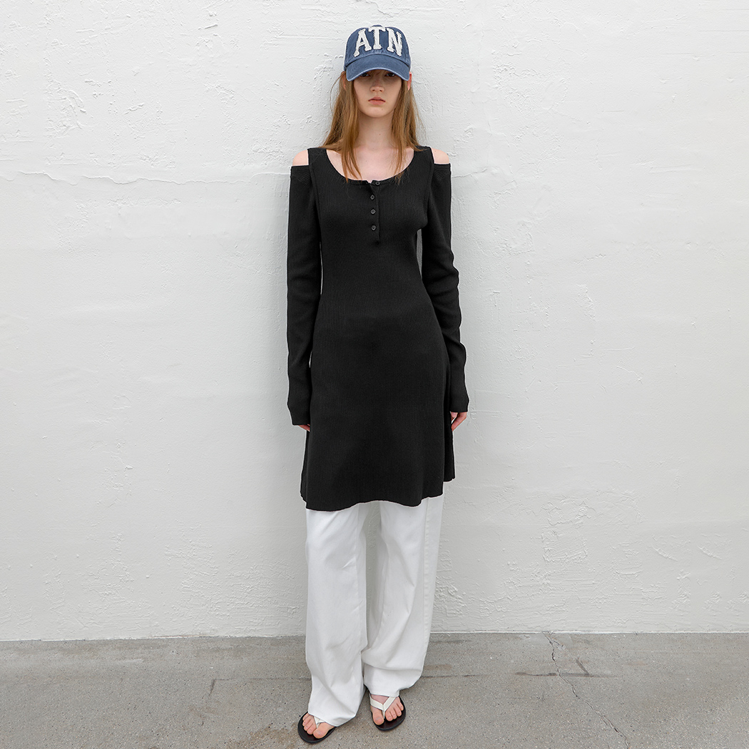 （OP-6313）SHOULDER CUTOUT KNIT DRESS