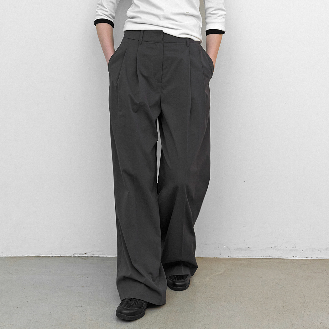 （PT-5758）ESSENTIAL WRINKLE FREE TUCK PANTS