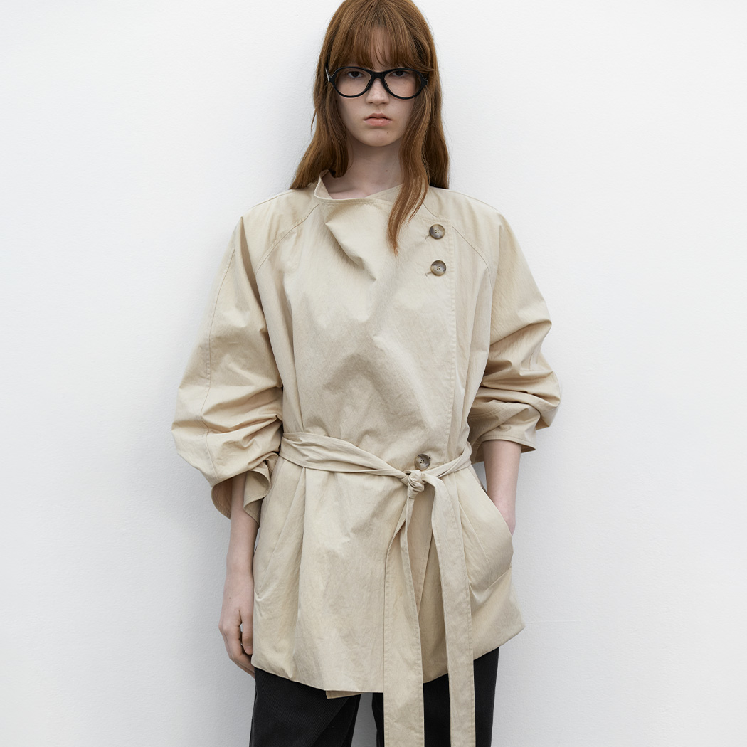 (CT-1485)DRAPE NECK HALF TRENCH COAT
