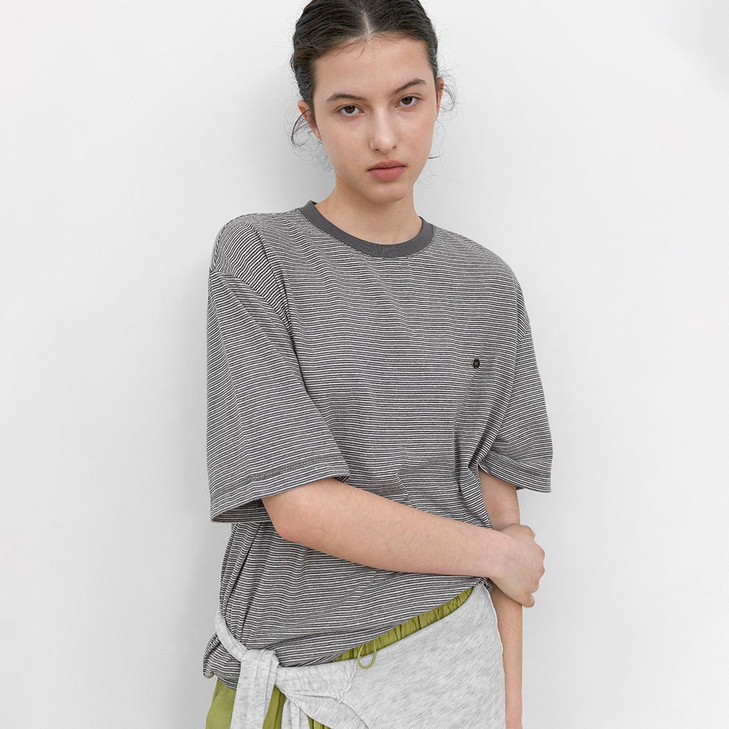 (T-7215)THICK AND THIN STRIPE BOXY TEE