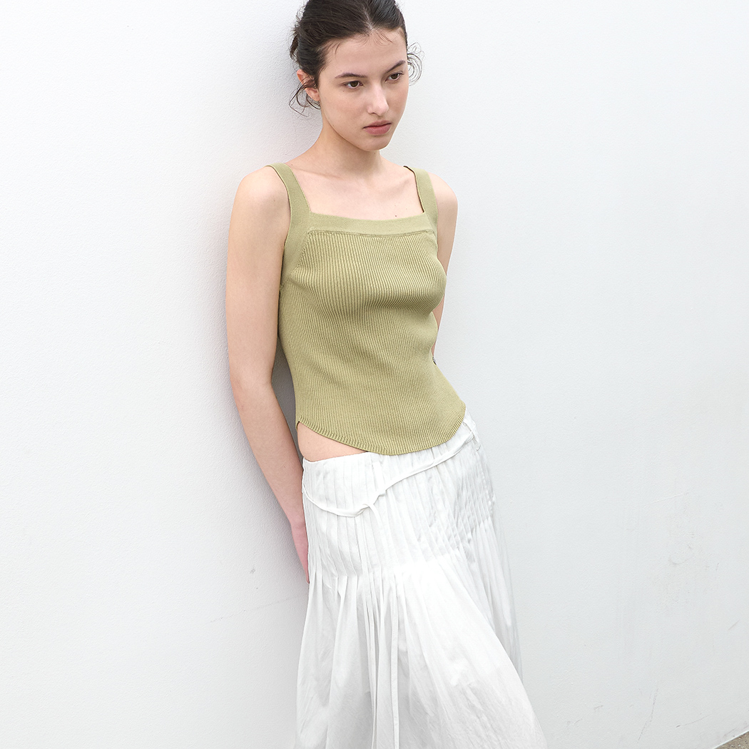 (T-7239)SQUARE NECK SLEEVELESS KNIT