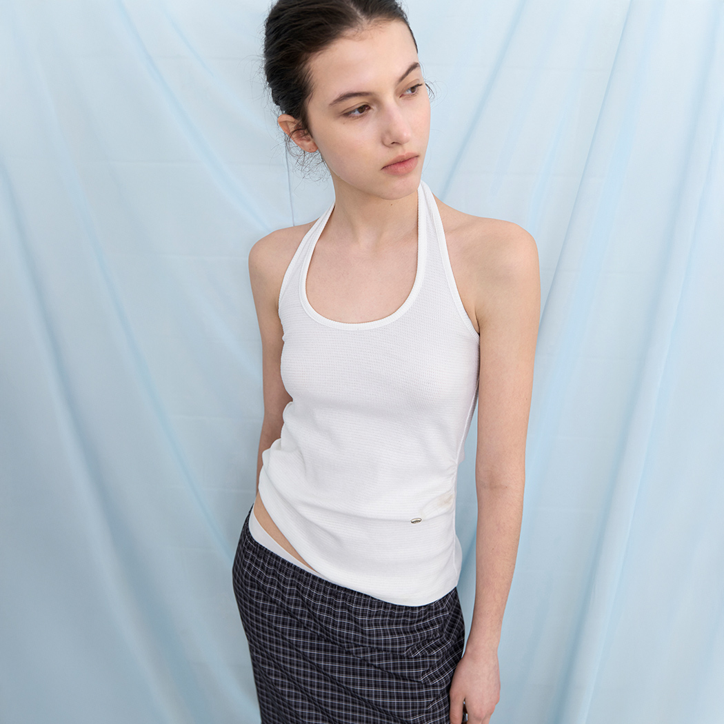 (T-7206)WAFFLE HALTER SLEEVELESS TOP