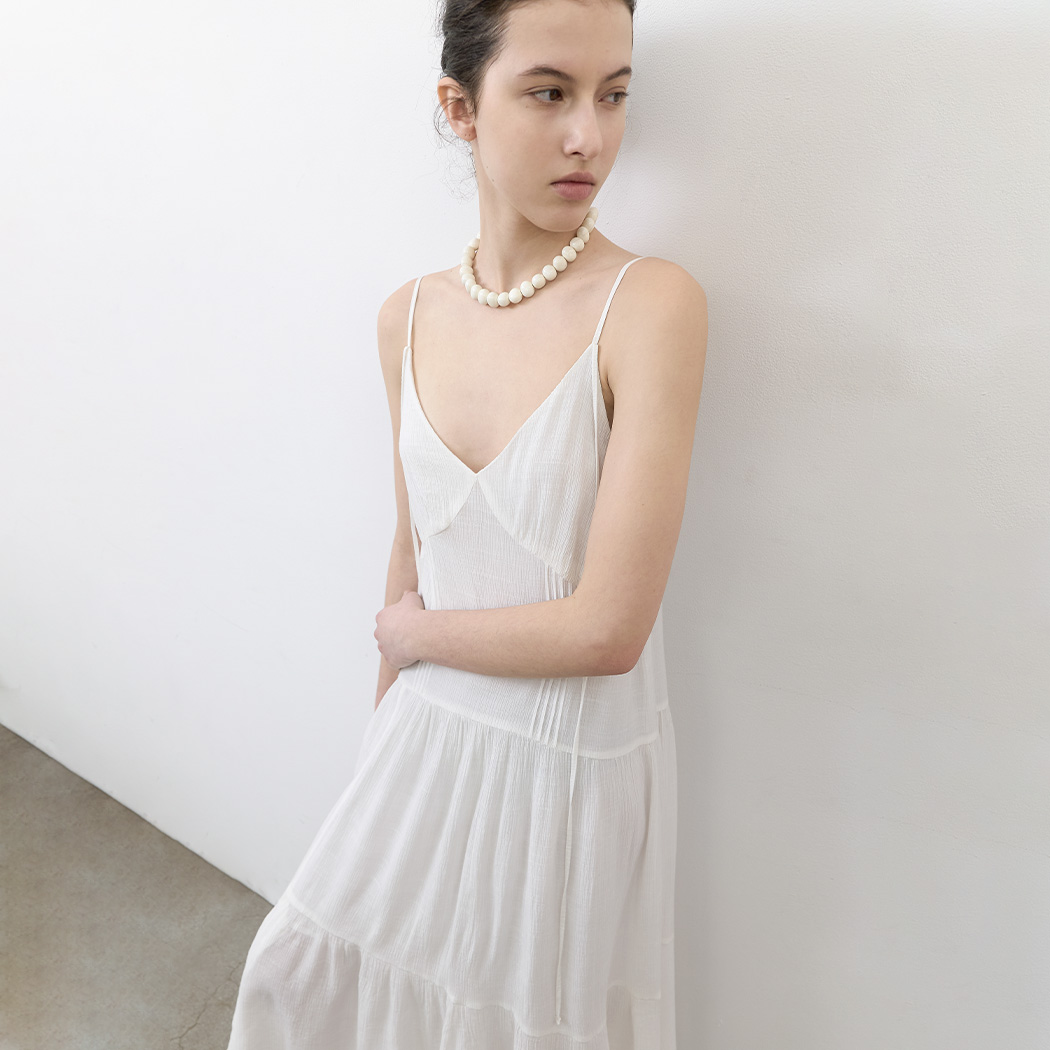 （OP-6341）HALTER STRING SHIRRING MAXI DRESS