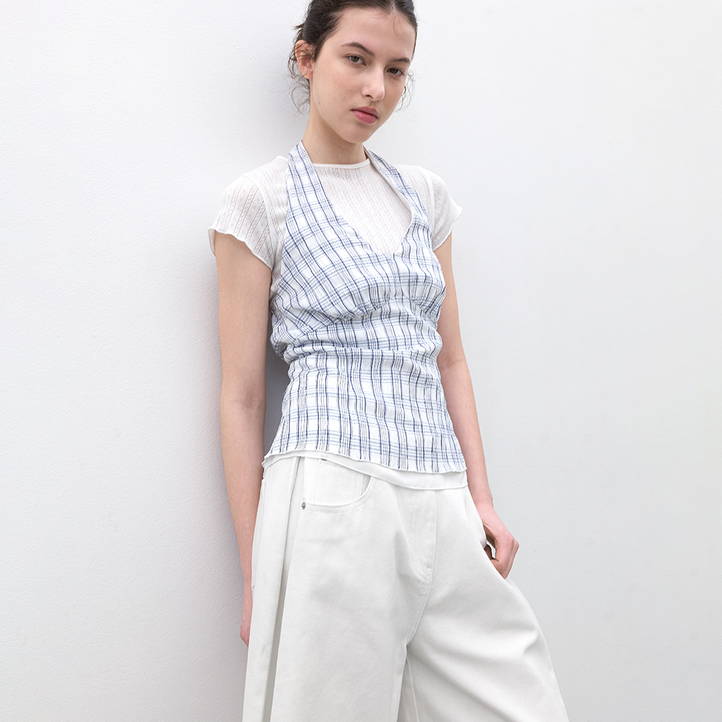 （BL-4411）CREASE CHECK HALTER TOP