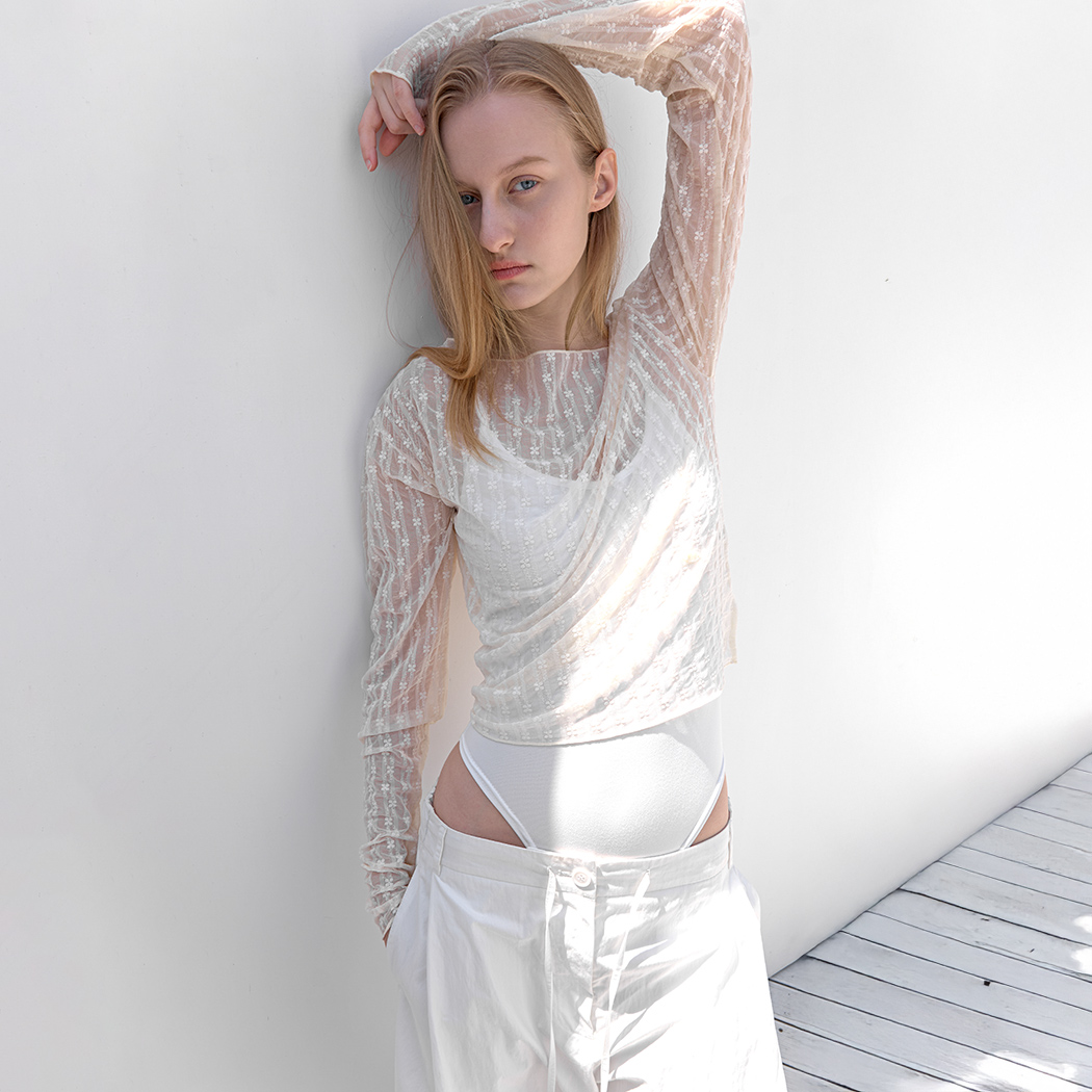 （BL-4432）LACE BOATNECK COVER UP BLOUSE