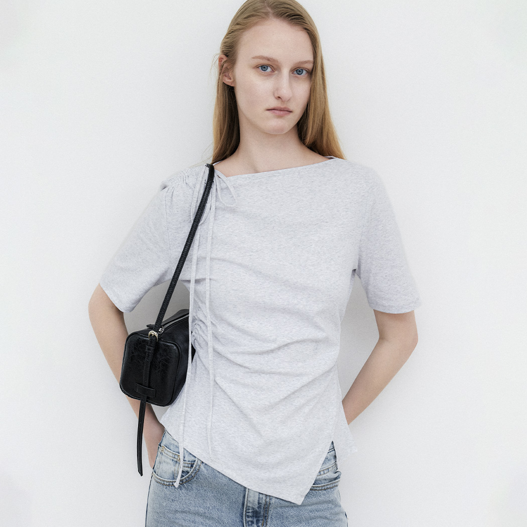 （ZT-7049）ASYMMETRY NECK STRING TEE