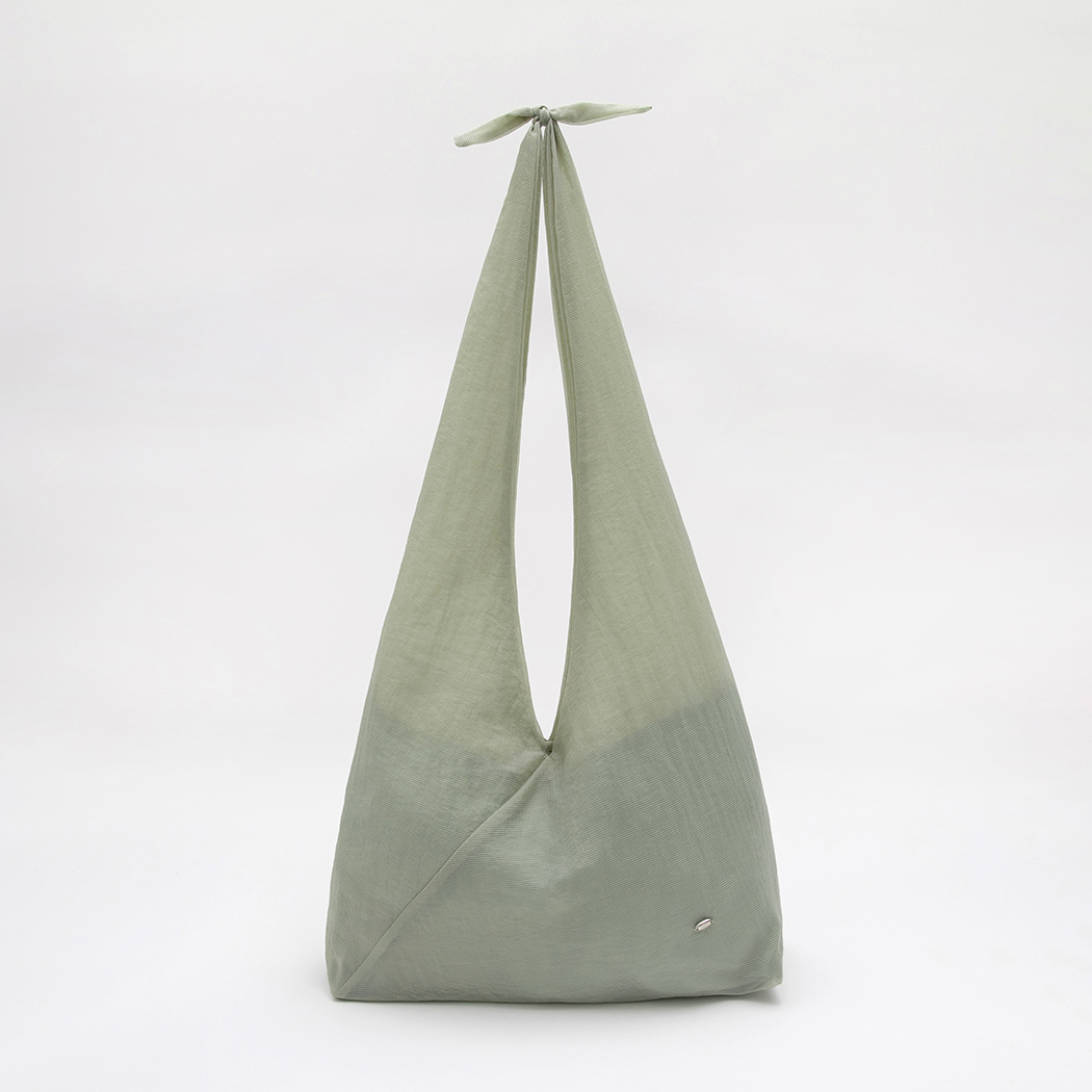 （B-2490）GRID NYLON KNOT BAG