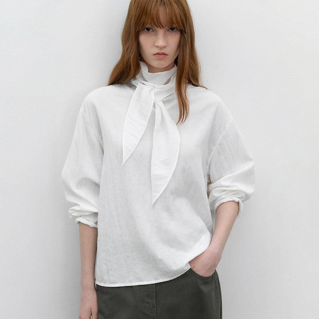 (Z-BL-4386)MOCK NECK TIE BLOUSE
