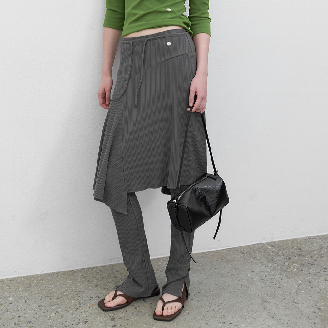 （PT-5819）UNBALANCED WALE FLARE SKIRT-PANTS