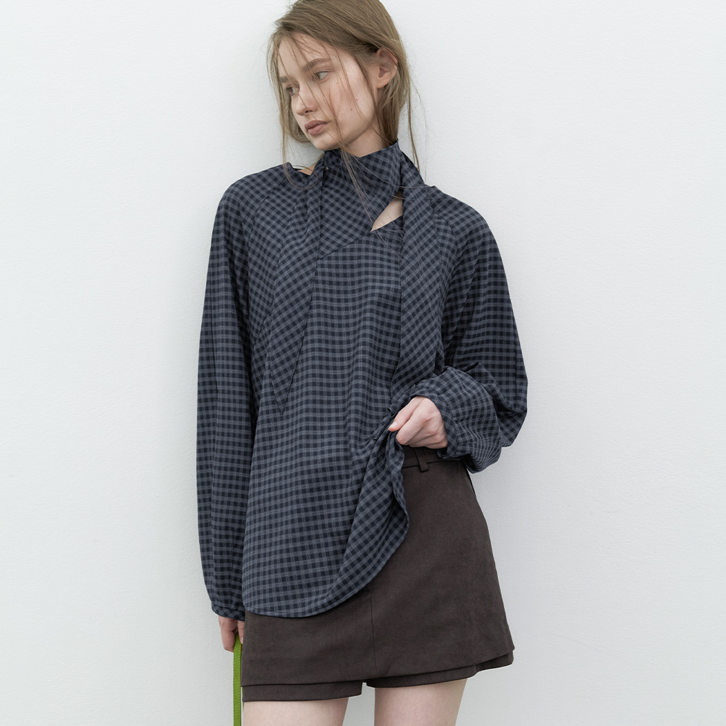 （BL-4438）VOLUME CHECK TIED BLOUSE