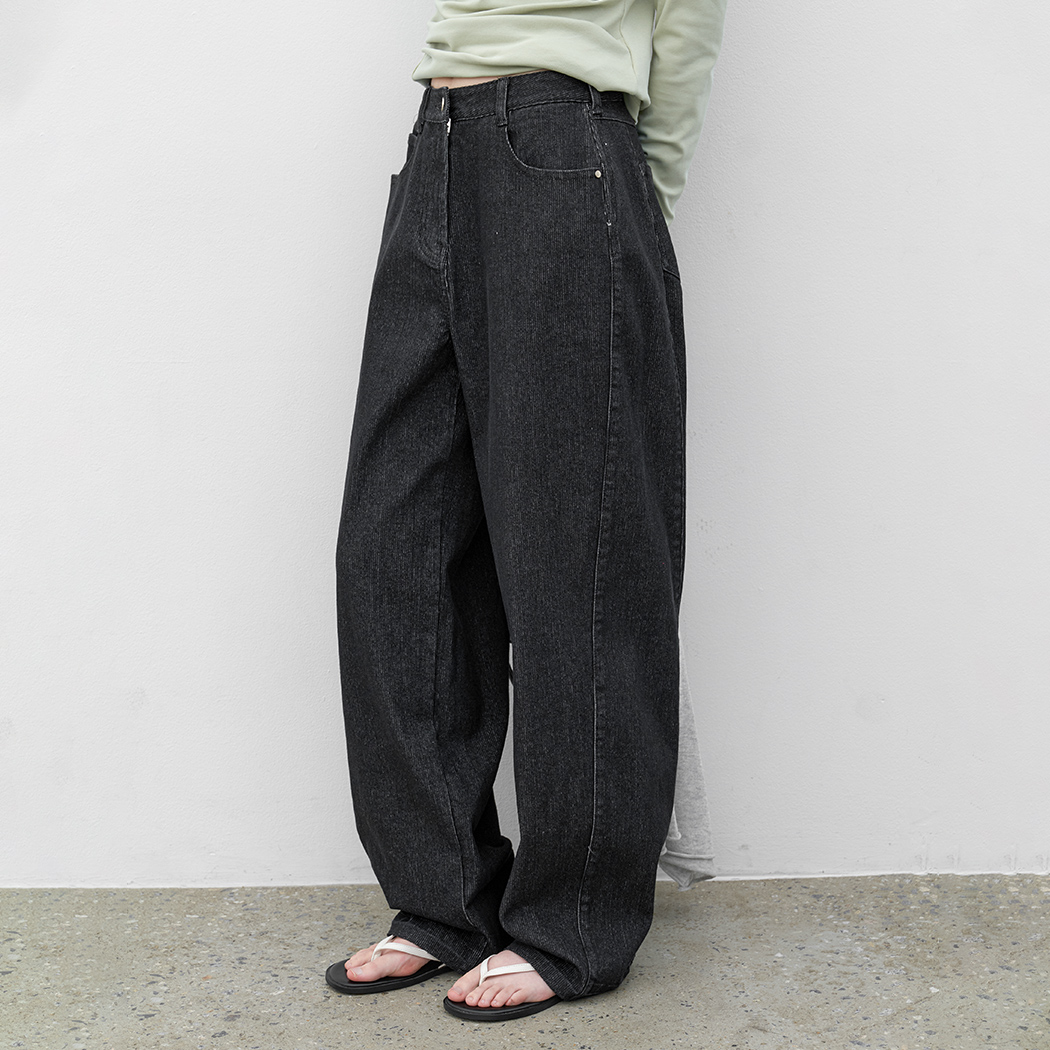 （PT-5822）PIN-WALE CURVED DENIM PANTS
