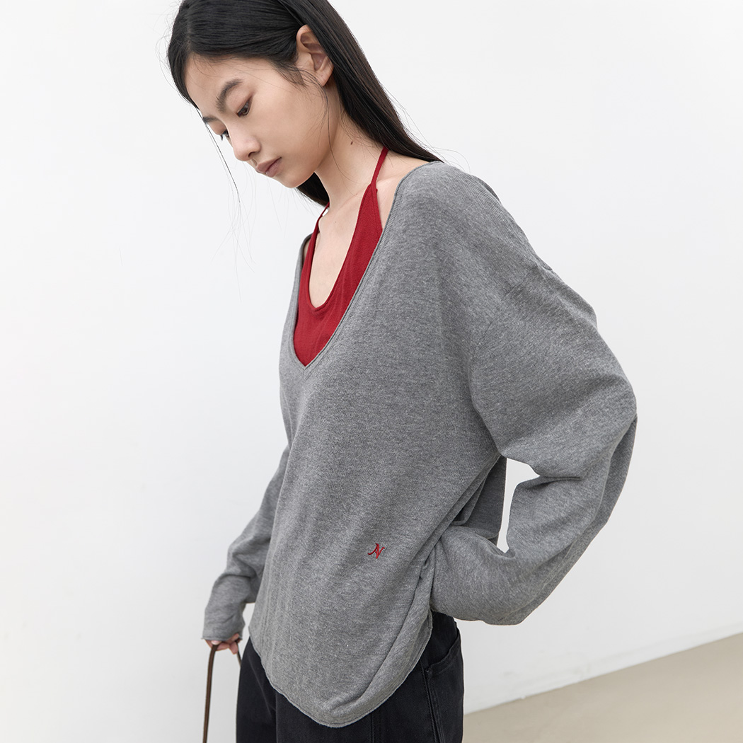 （T-7325）COLOR-BLOCK HALTER DEEP V-NECK KNIT